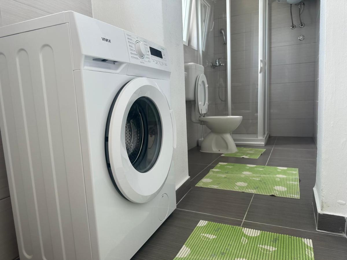 Apartment Stanko Ližnjan Εξωτερικό φωτογραφία